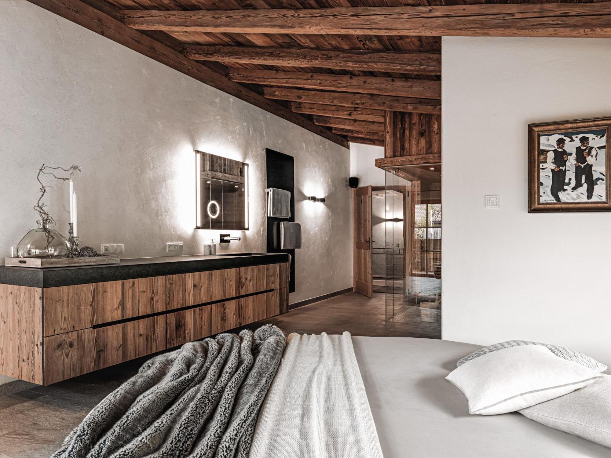 Aster Boutique Hotel & Chalets Fuegenberg Exterior photo